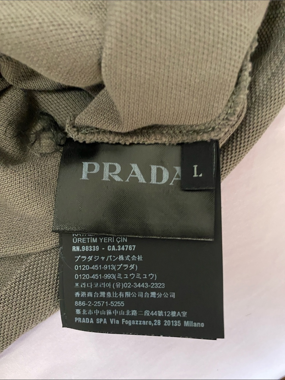 Prada Men's Grey Short-Sleeve Polo Authentic Size Large - Picture 4 of 7
